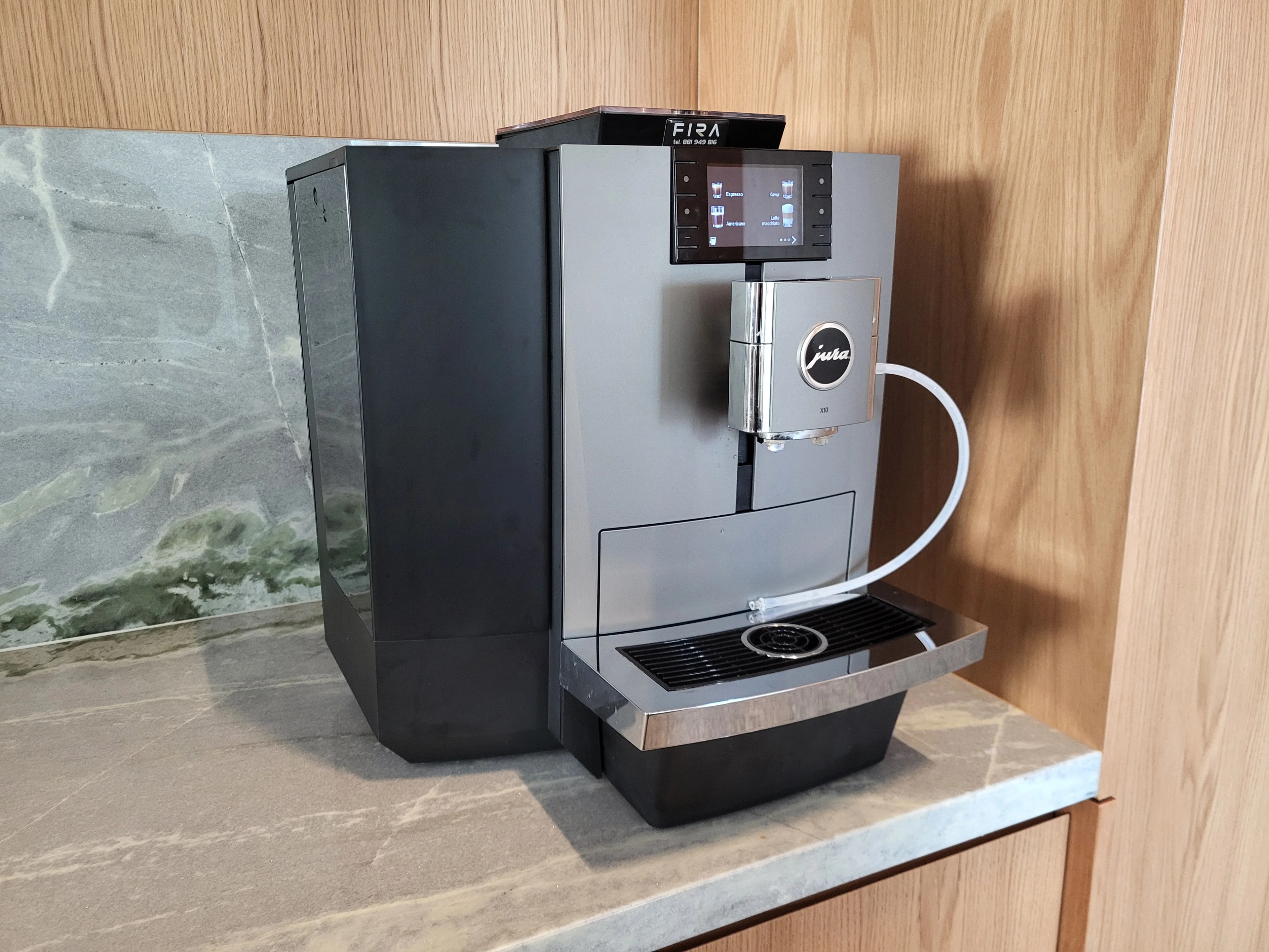 Ekspres Jura X10